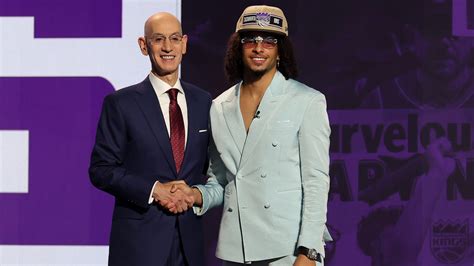 NBA draft grades: How Devin Carter fits Kings' win.